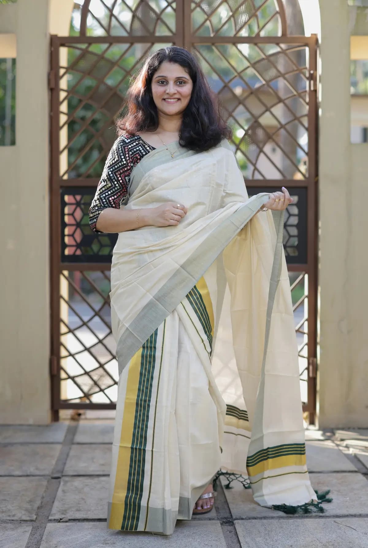 Onam special Saree in Cotton - Off-white
