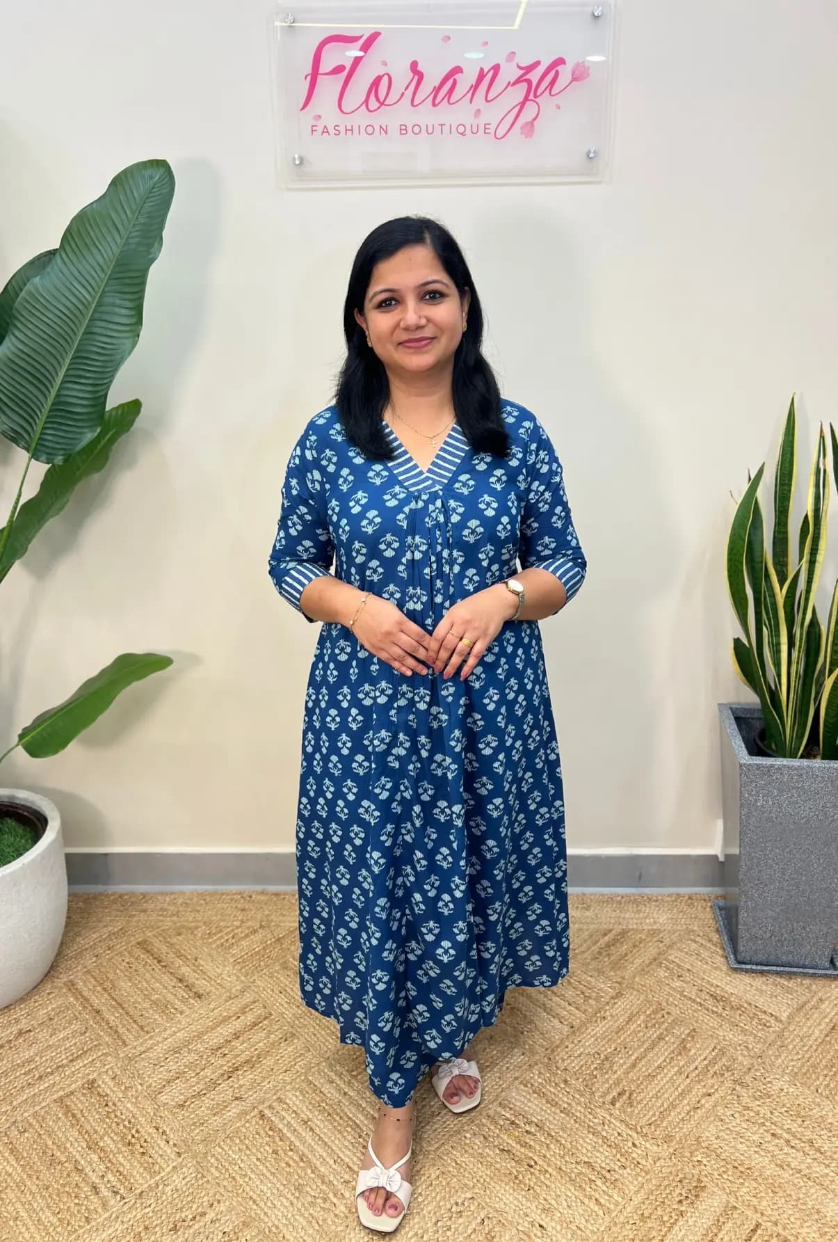 Product Name - Image 1