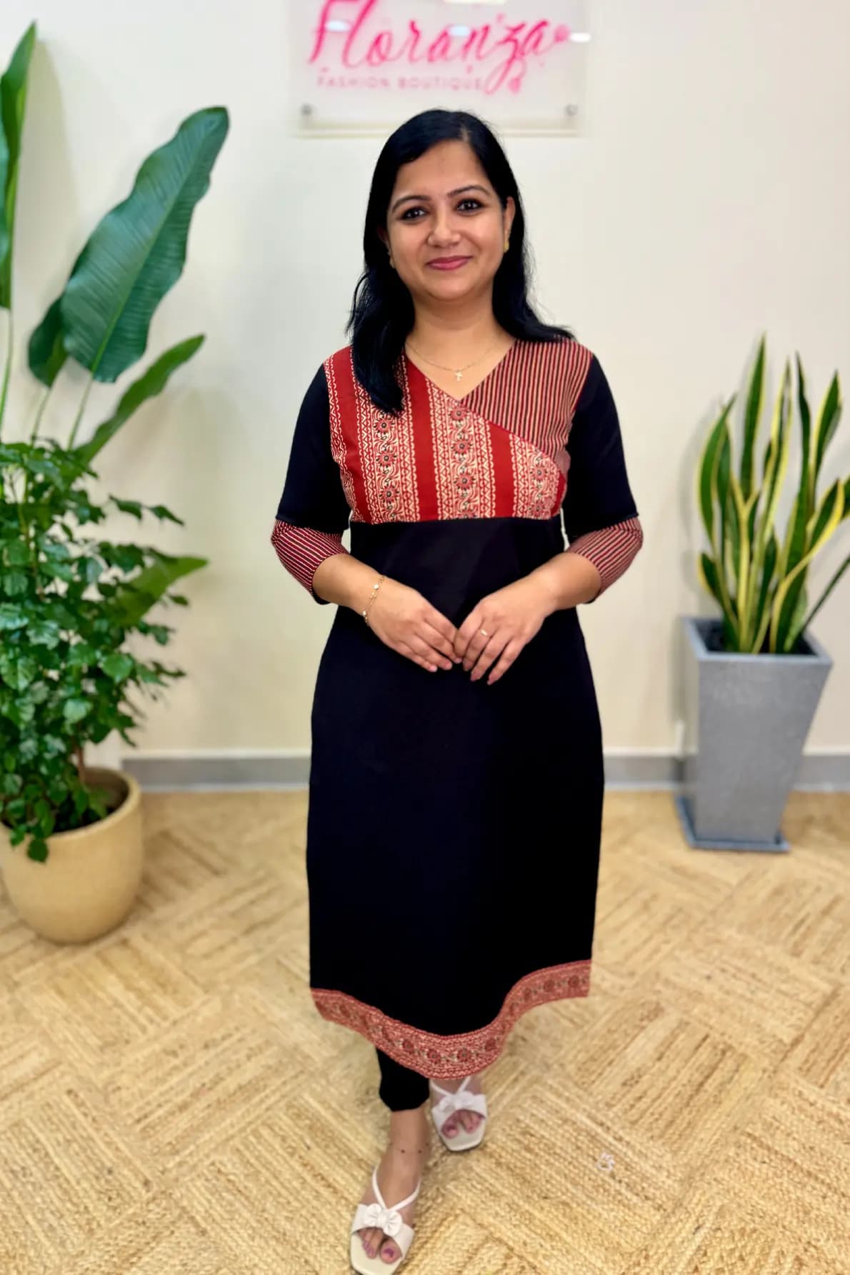 Florista Slit Kurti in Cotton - Black n Brick