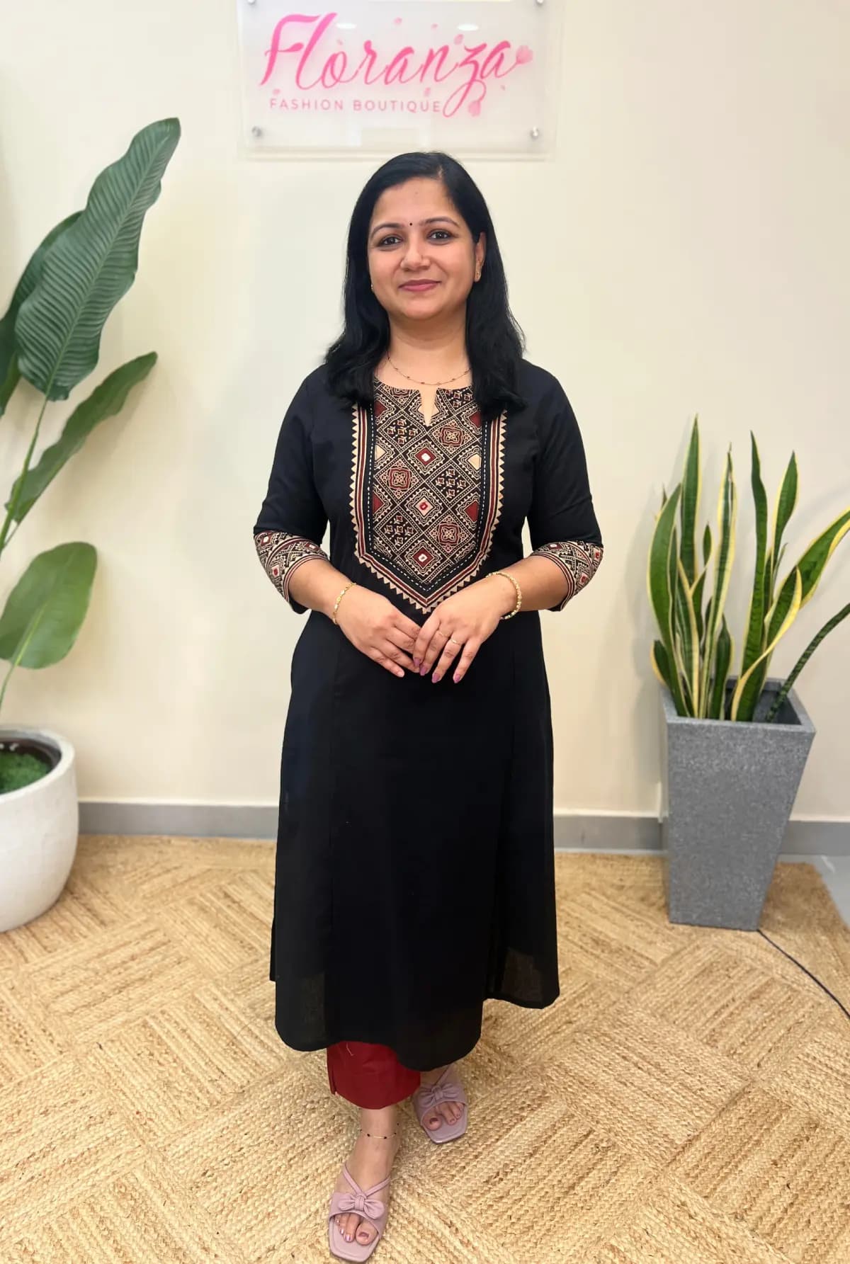 Anvita Brand Kurti in Cotton - Black