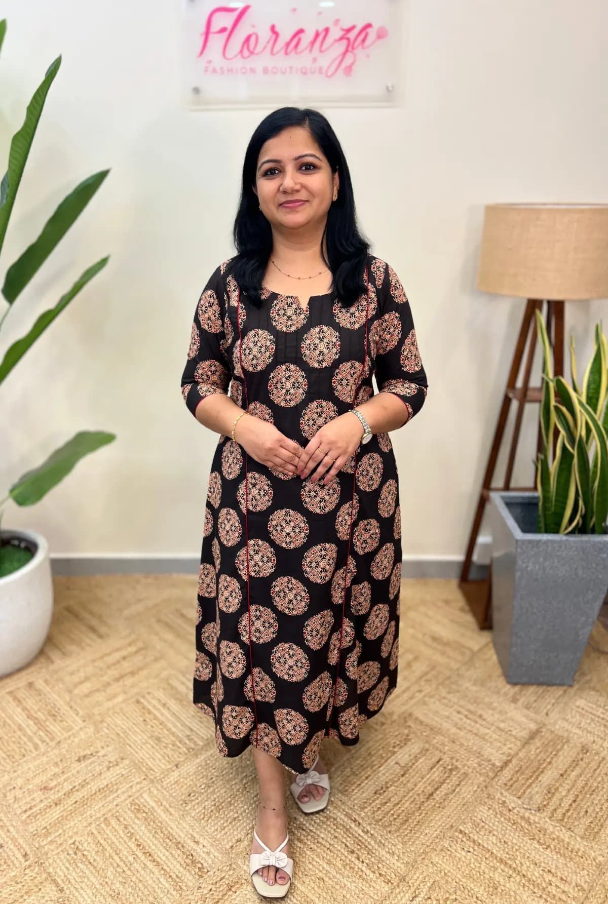 Product Name - Image 1