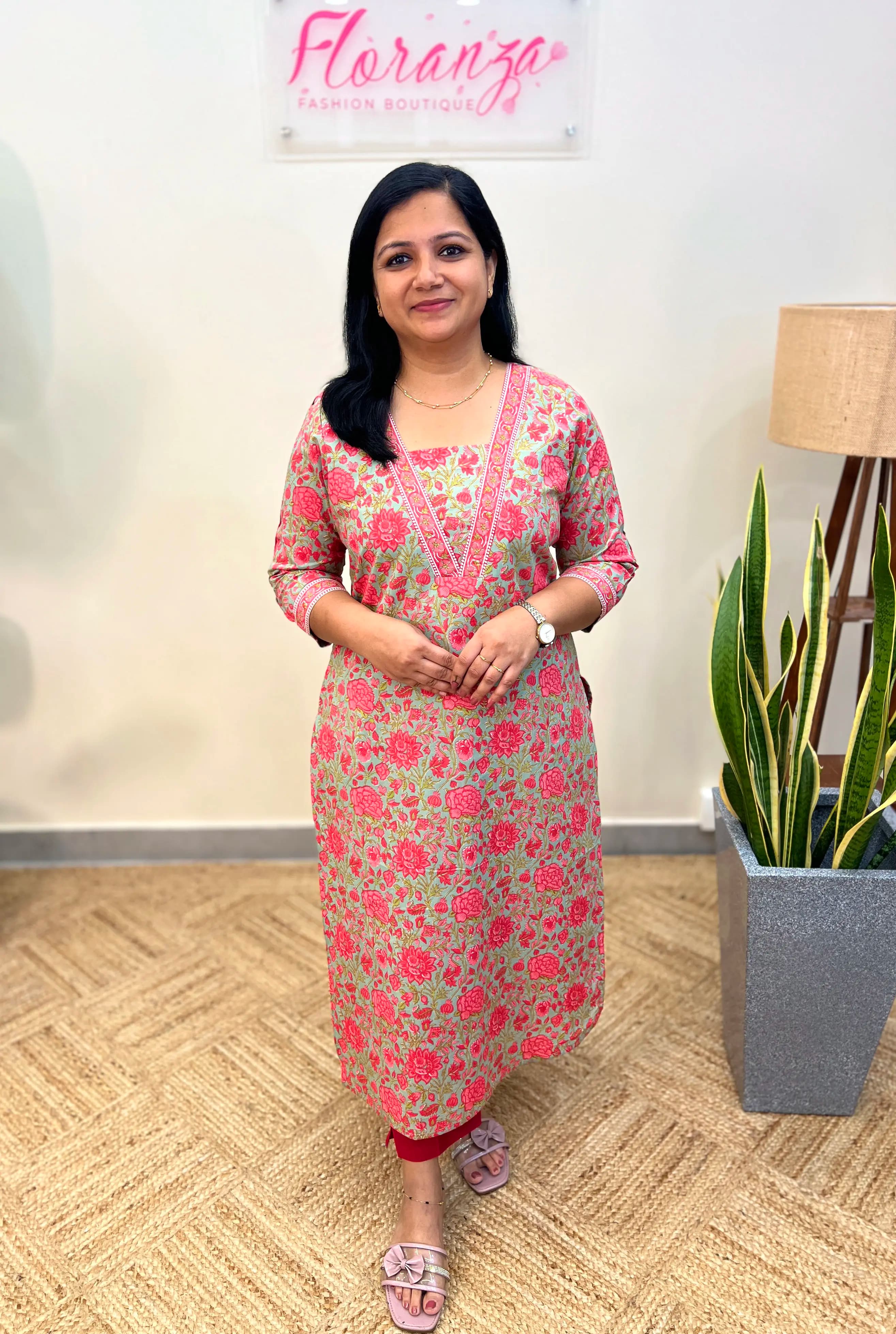 Florista Kurti In Printed Cotton - Greeen mix Grey