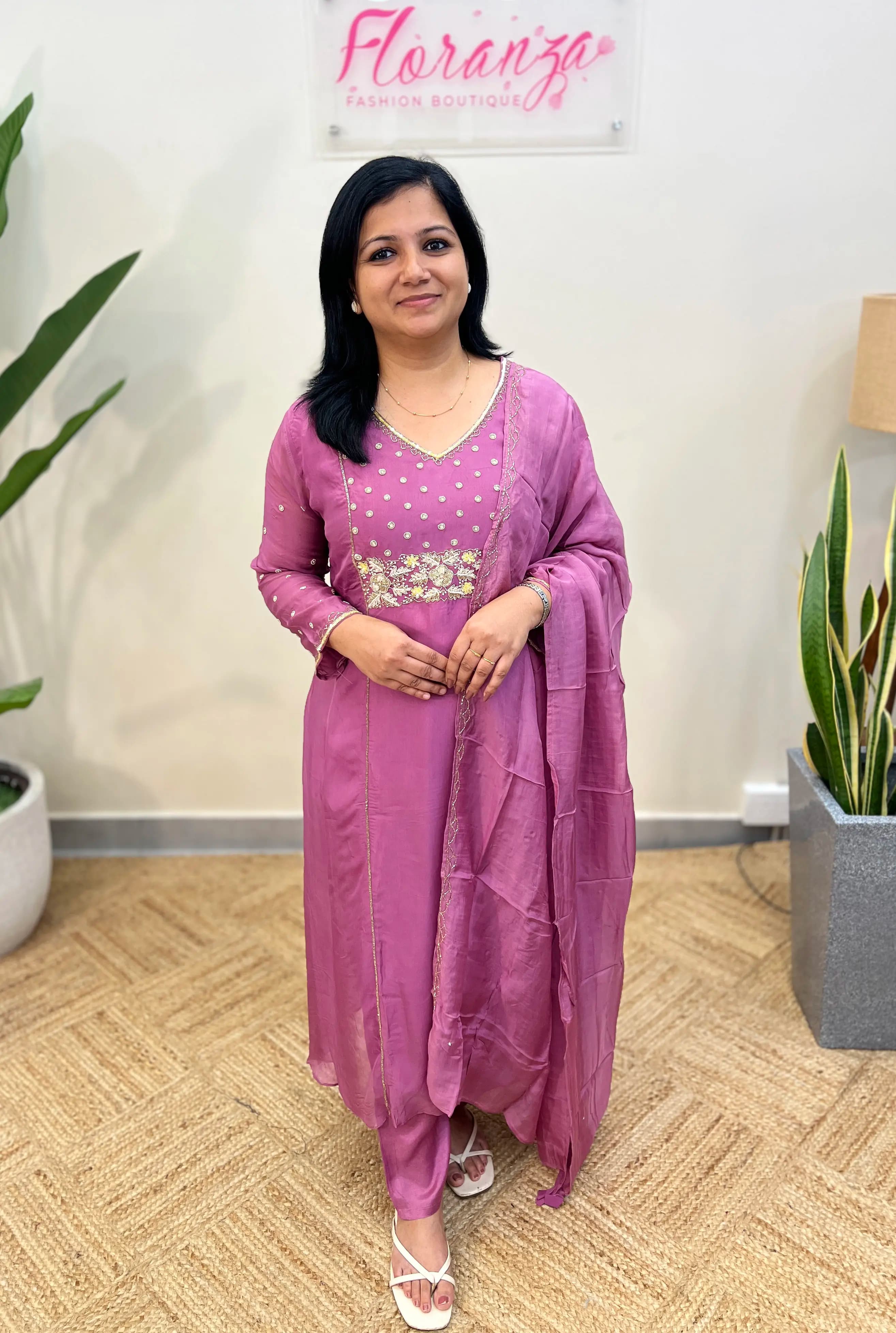 Product Name - Image 1