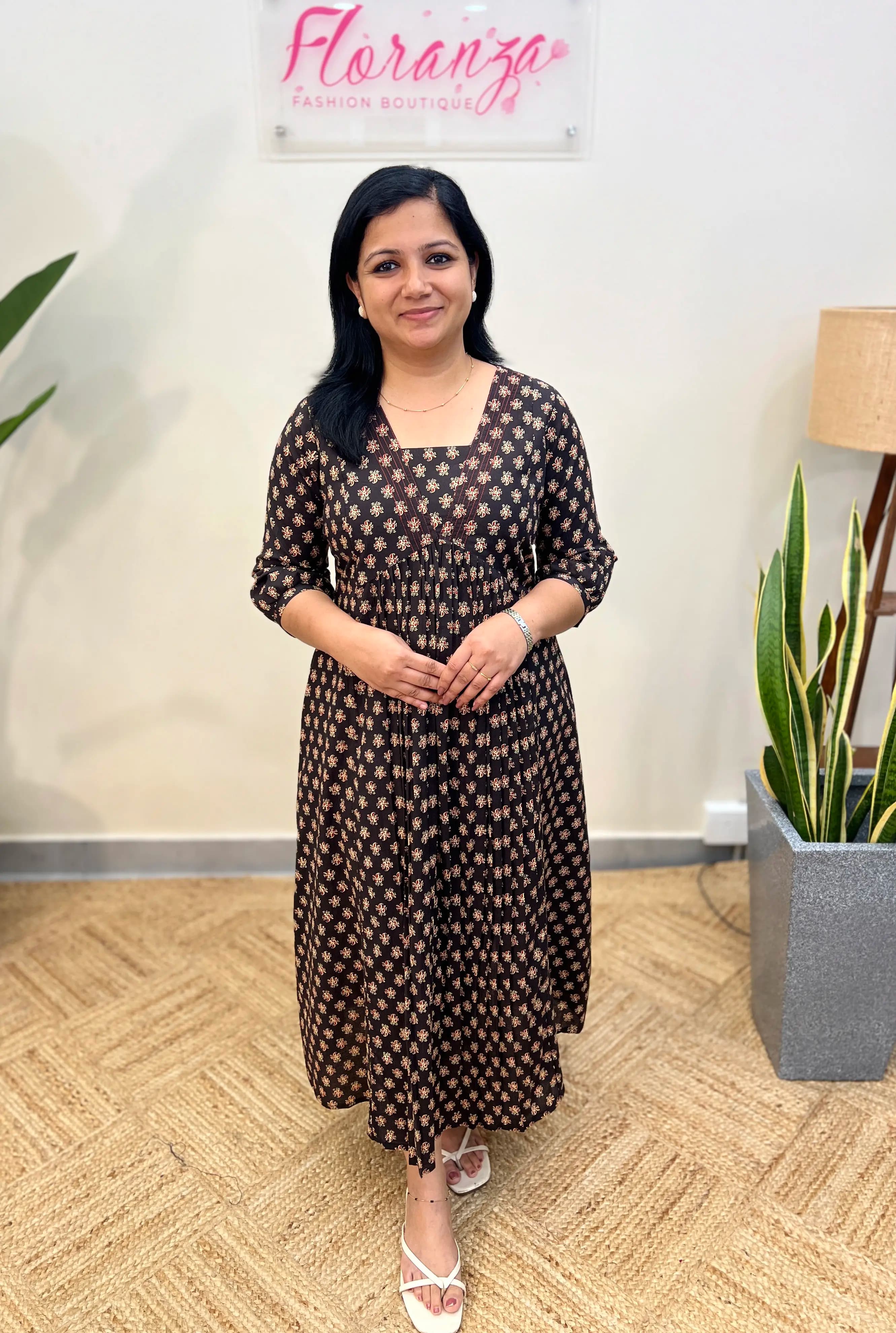 Florista Kurti In  Cotton - Black