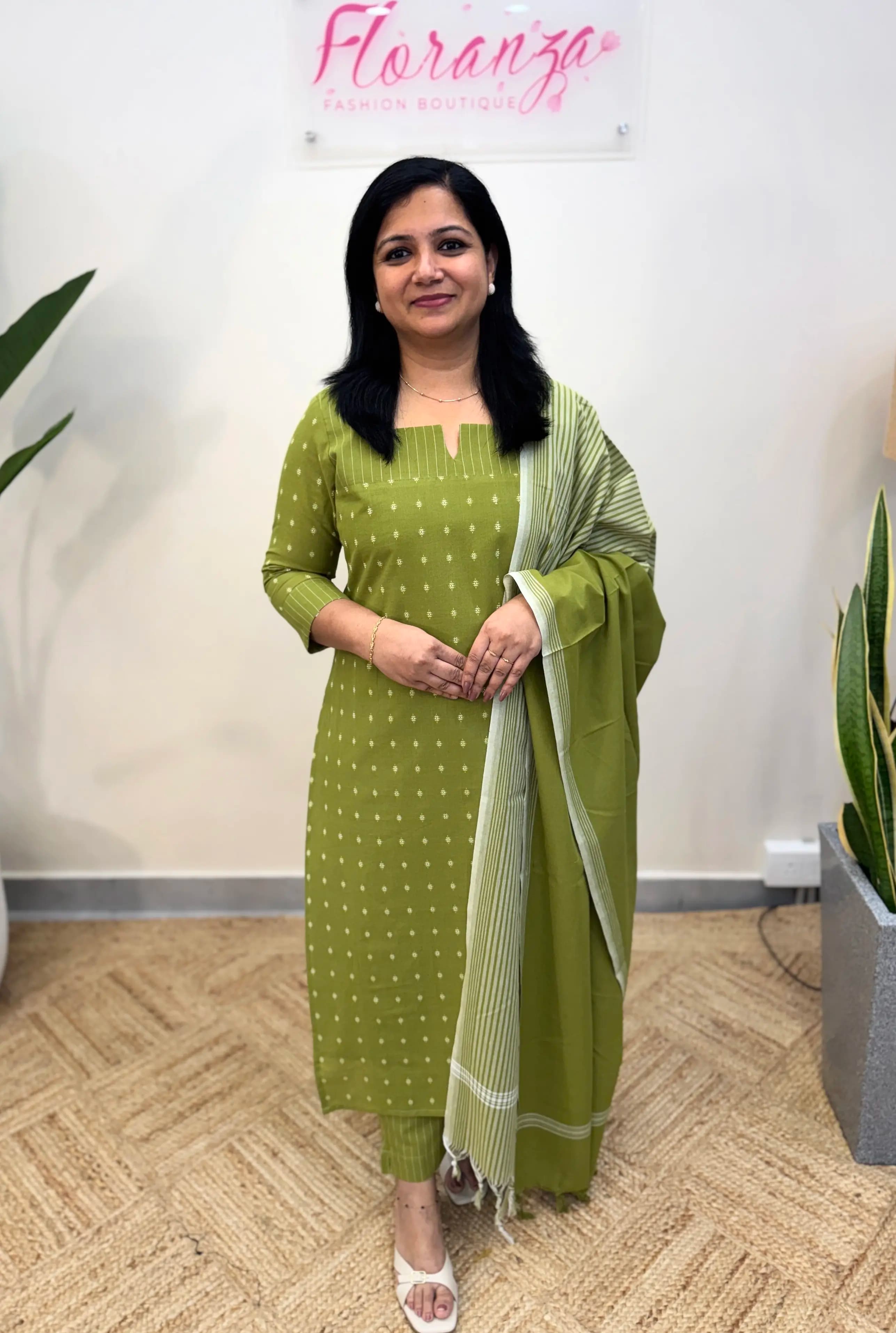 Florista 3 Piece Set in Weaved Cotton - Parrot Green mix Olive Green