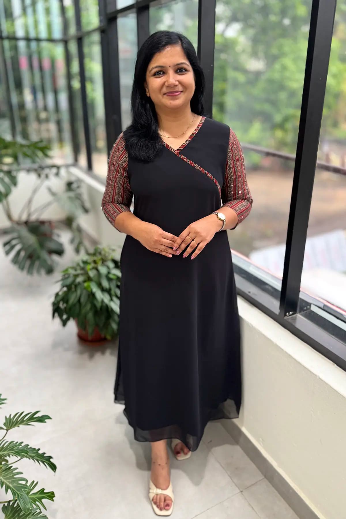 Florista Kurti in Georgette - Black