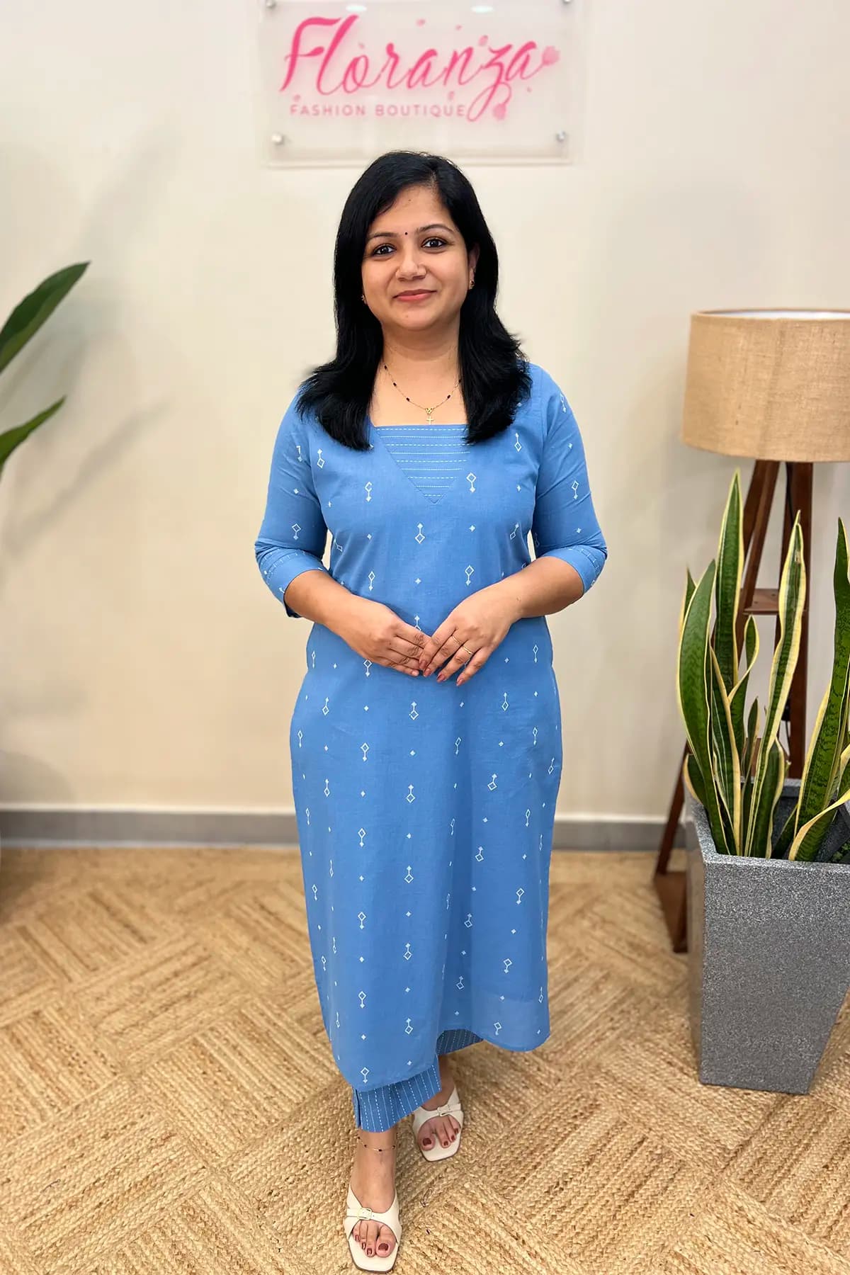 Florista 2 Piece Set in Weaved Cotton  - Blue