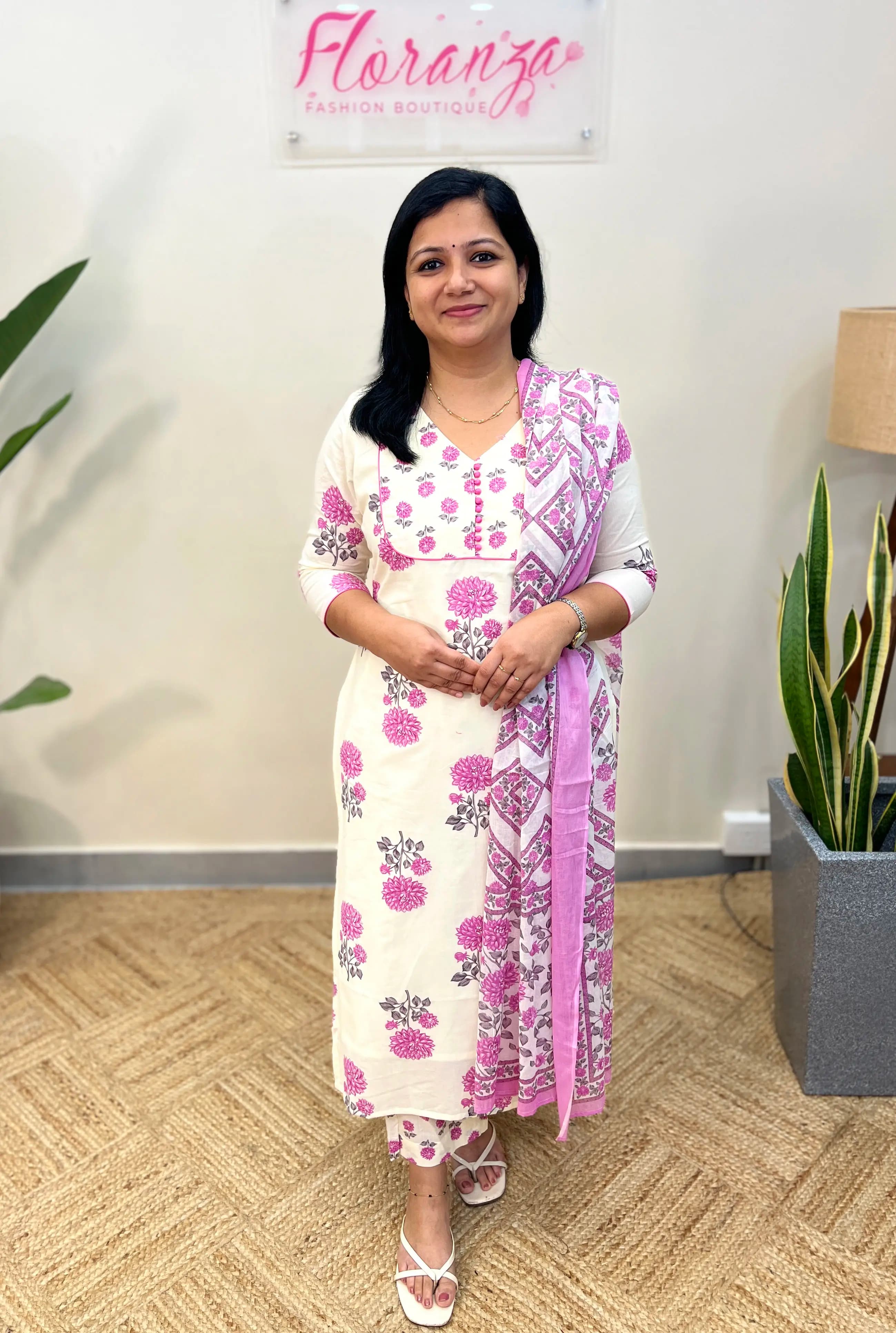 Florista 3 Piece Set in Printed Cotton - Off-white n Pink