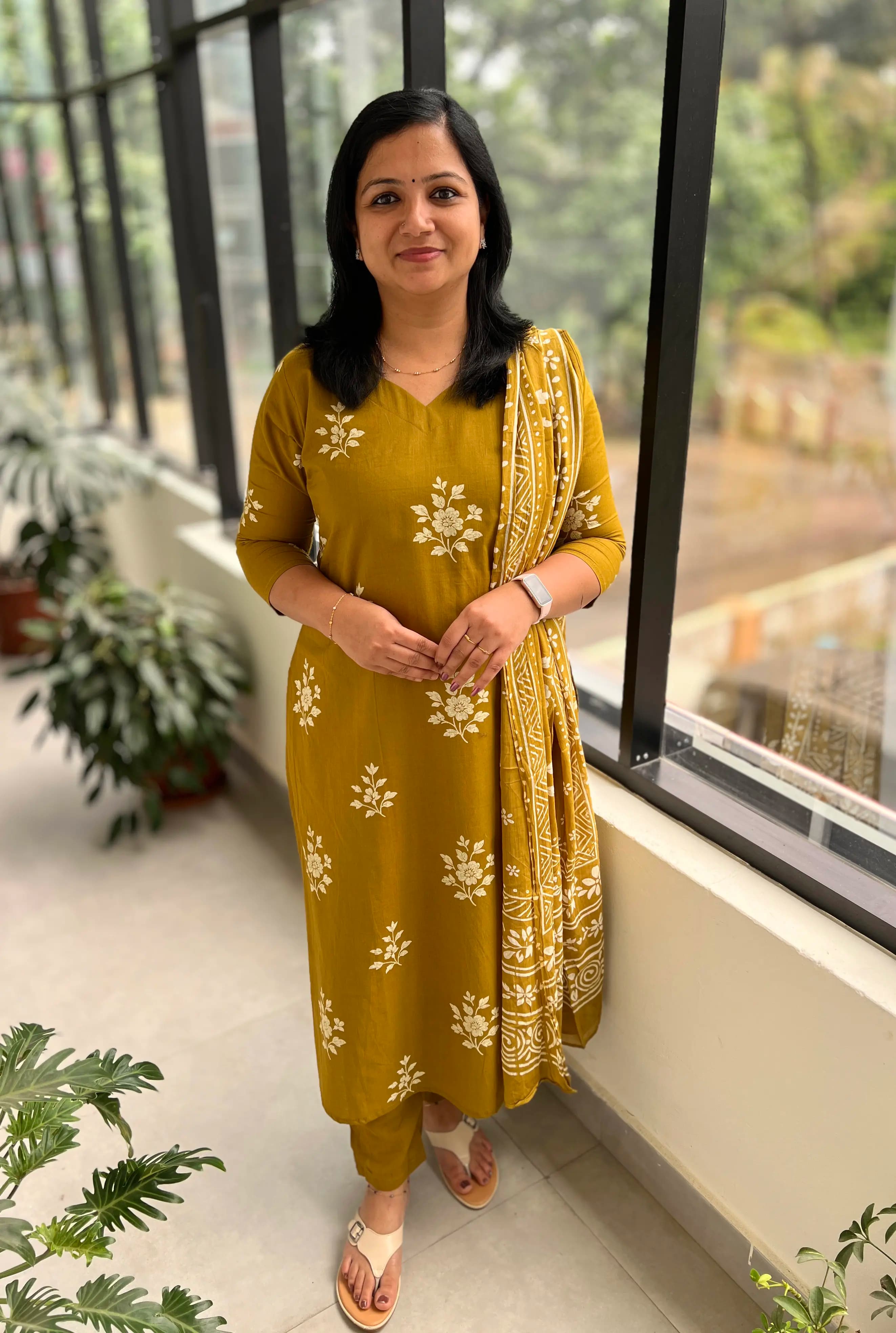 3 Piece Set In Printed Cotton - Mustard Yellow mix Olive Green