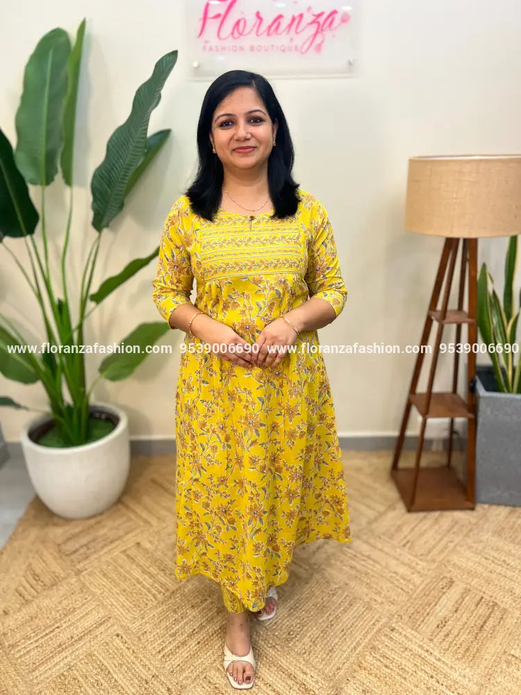 2 Piece Set in Printed Cotton - Yellow (3967B) - Yellow / M