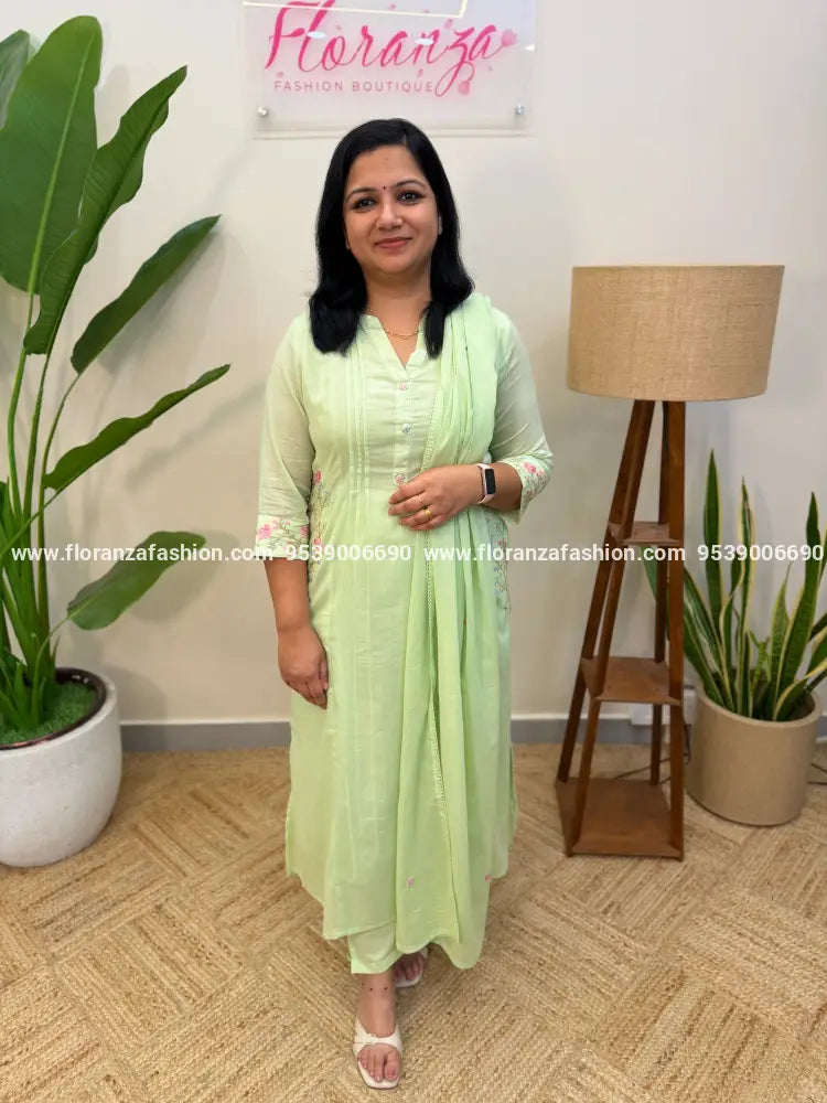 3 Piece Set in Mul Cotton - Light Pista Green (4038B) - Light Pista Green / M