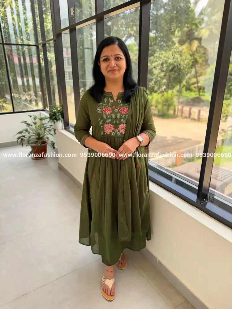 3 Piece Set in Soft Cotton - Mehandi Green (4064C) - Mehandi Green / M