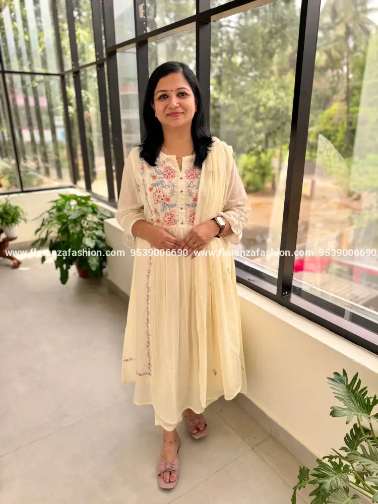 3 Piece Set In Soft Mul-cotton - Off-white (4084B) - OFF-WHITE / M
