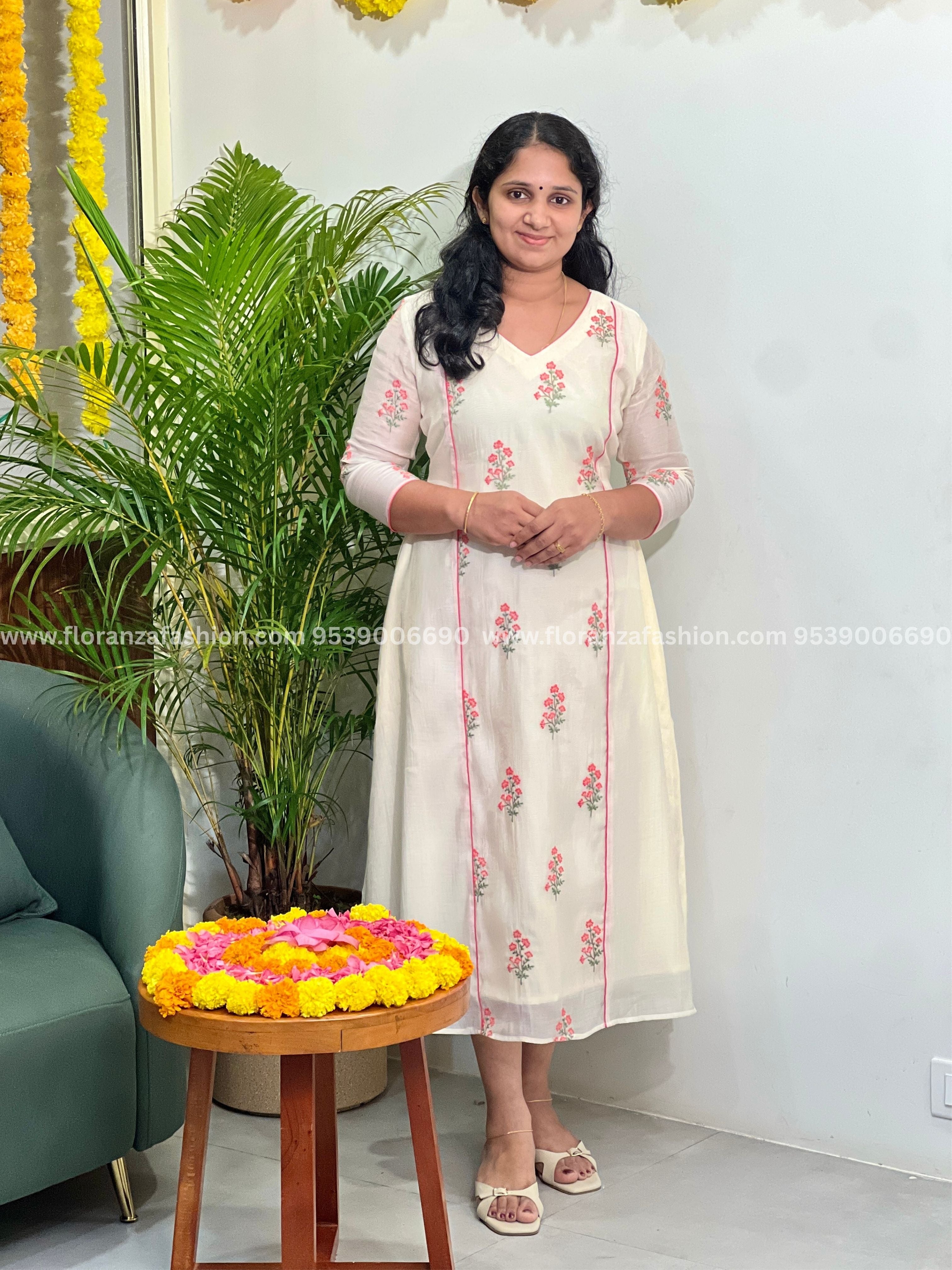 Florista Onam Special Kurti in Mul-Chanderi - (3811A)