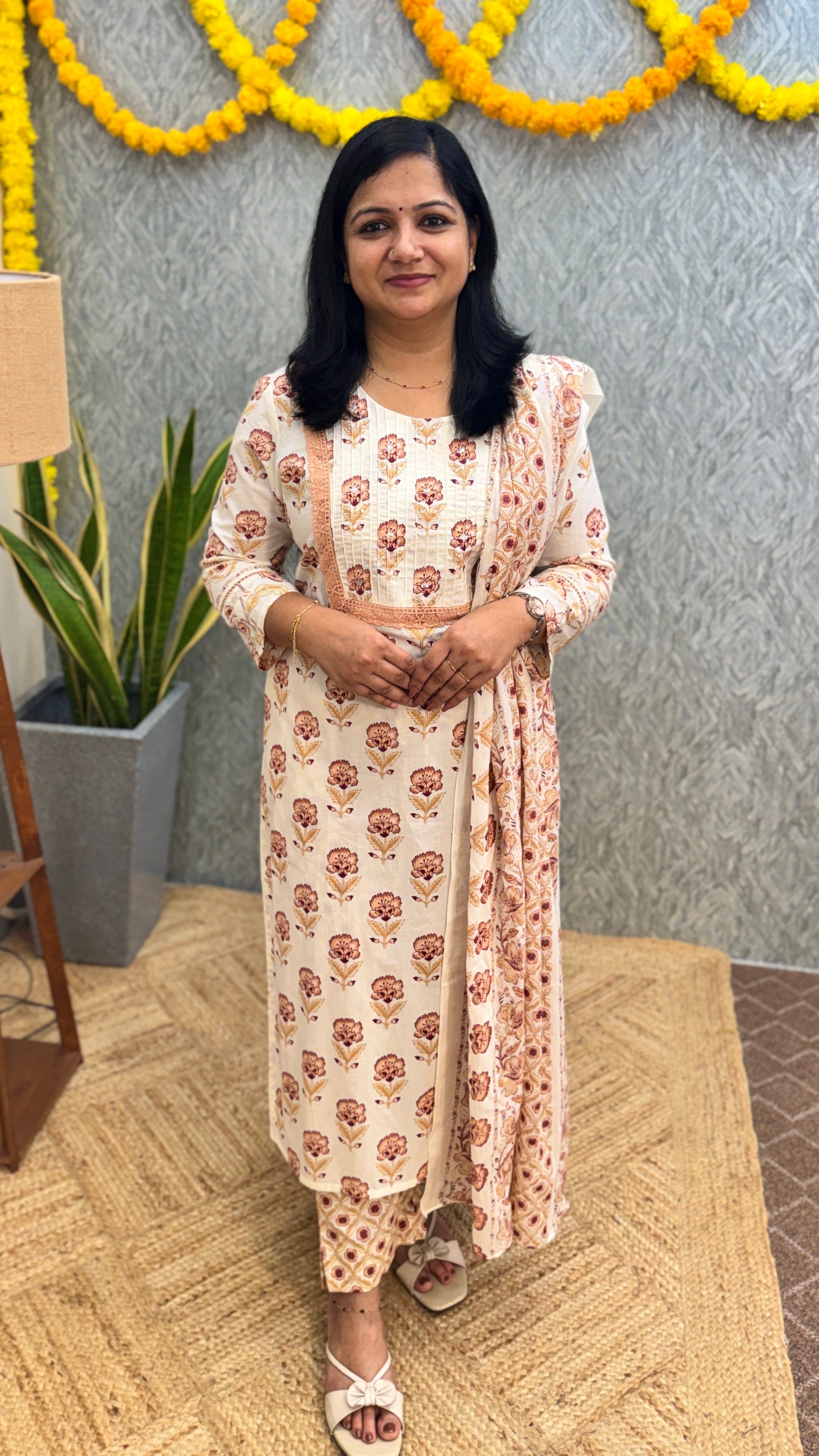 3 Piece Set In Printed Cotton-Off-White,Peach n Maroon( 3879)