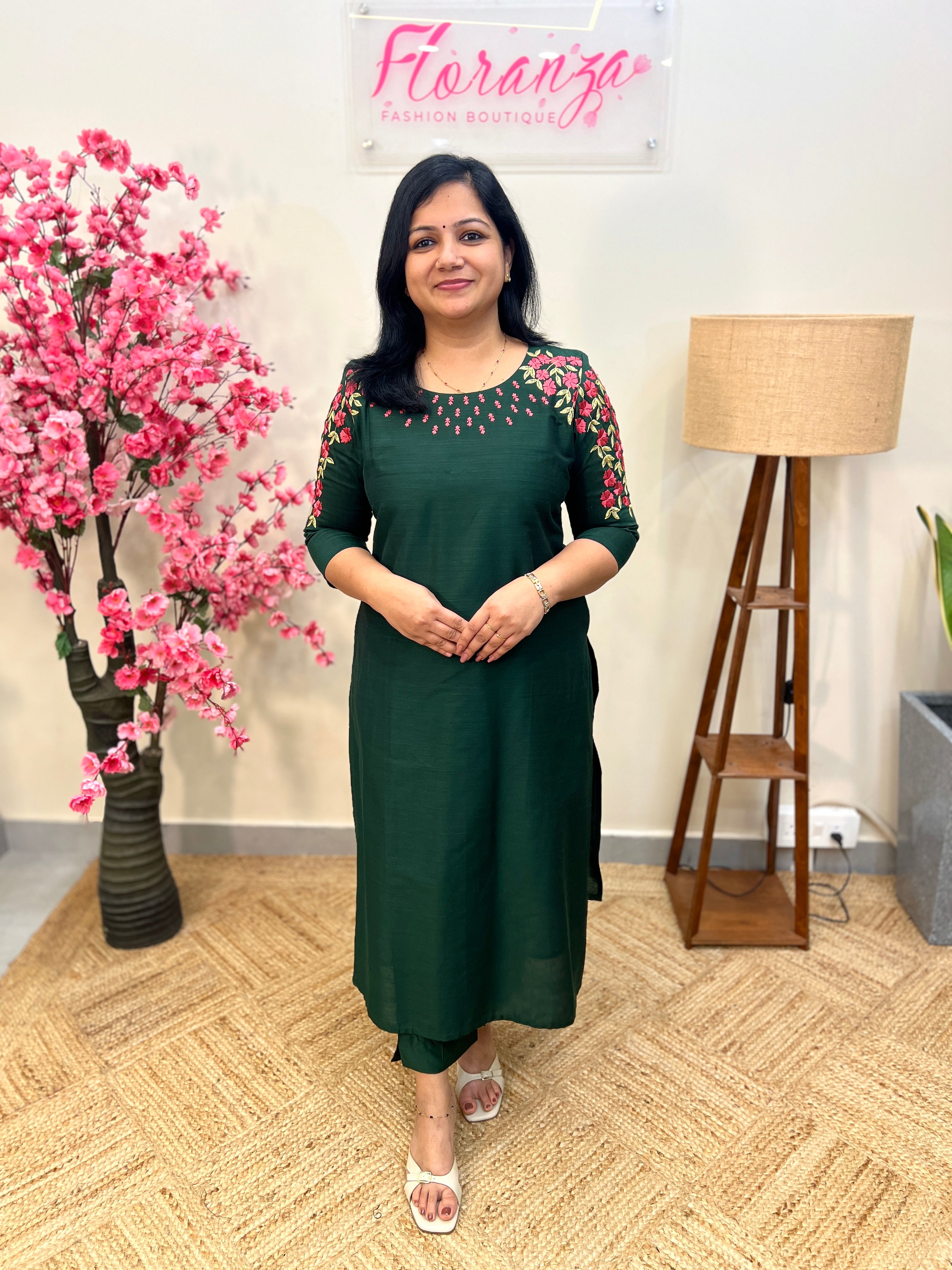 Pre-Book: Florique Kurti In Slub Silk-Dark Bottle Green(3868)
