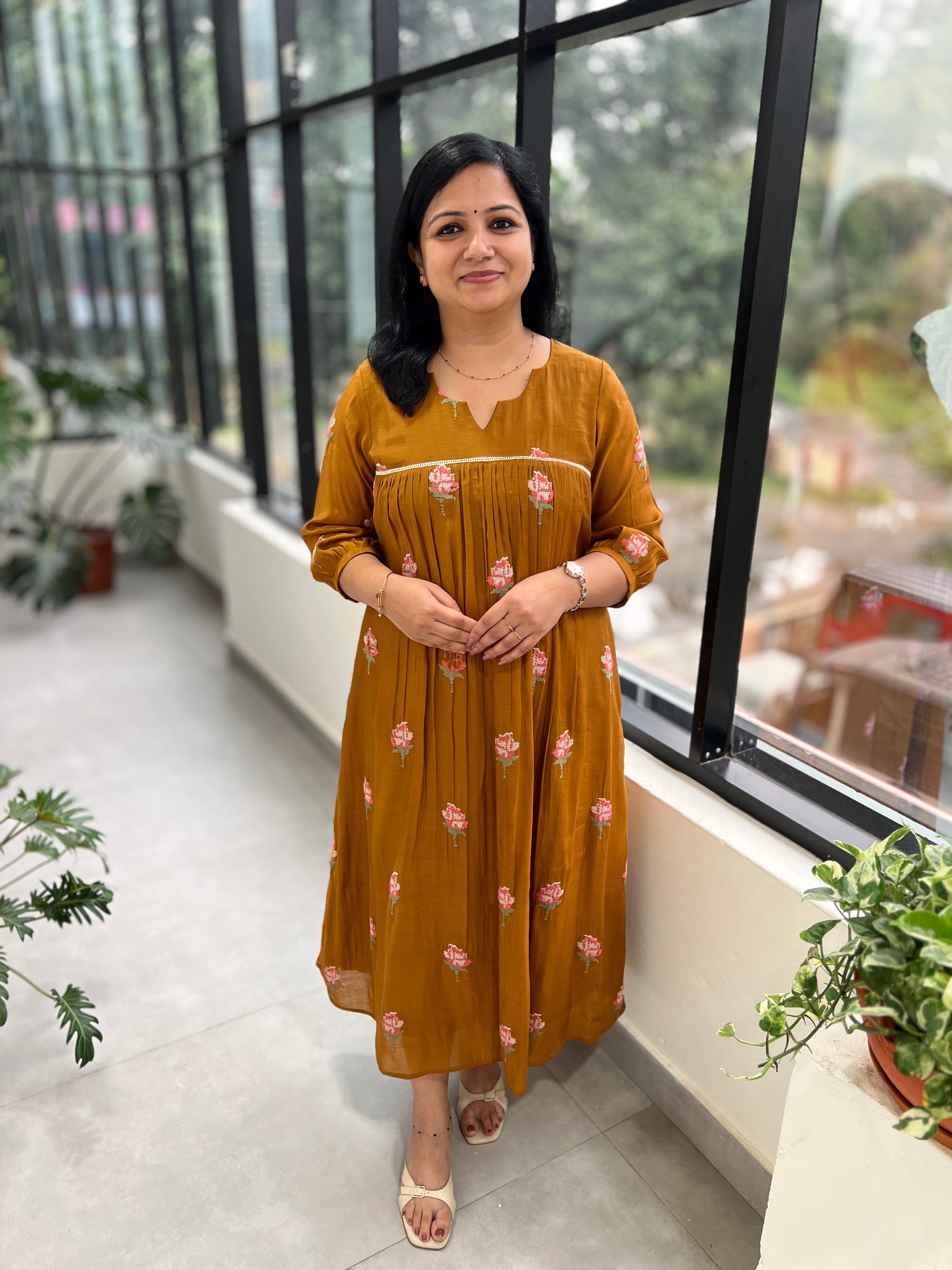 Florista Kurti in Semi Silk-Tan mix Rust Yellow (3908)