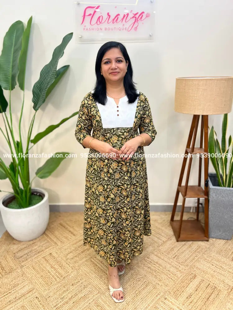 Aline Kurti In Printed Cottonm - Mehandi Green (3964D) - Mehandi Green / M