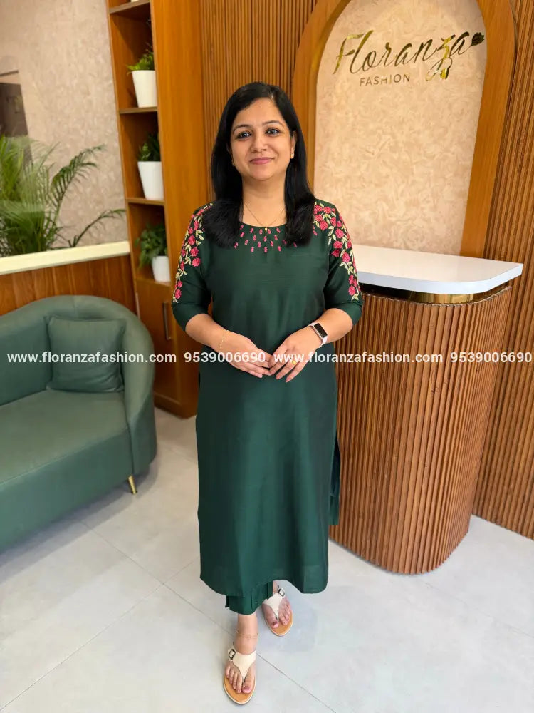 Florique Kurti In Slub Silk - Dark Green(4170E) - Dark Green / S