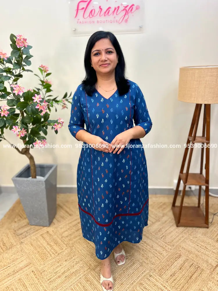 Florista Aline Kurti in Cotton - Indigo (3975A) - Indigo Blue / XS