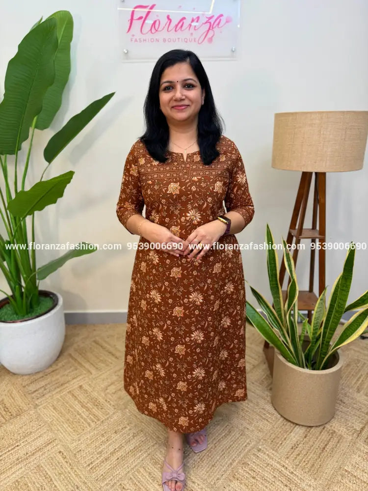 Florista Aline Kurti in Printed Cotton - Brown (4091) - Brown / L
