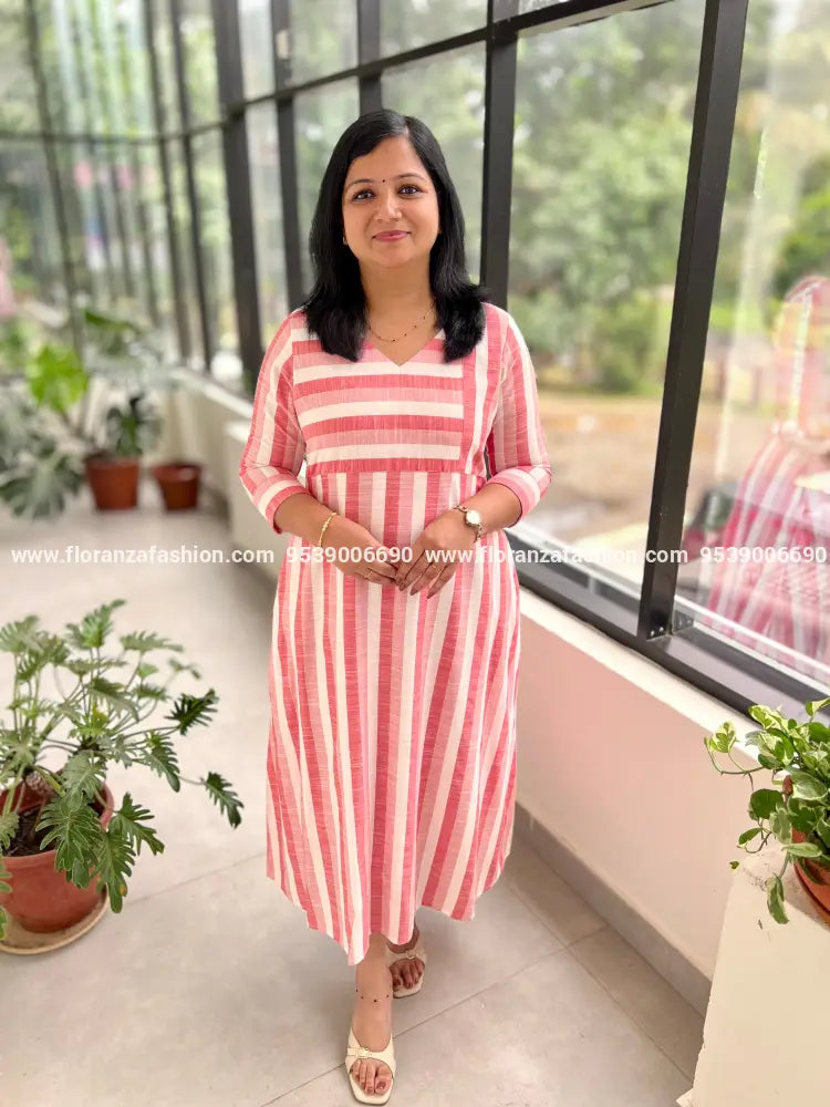 Florista Kurti In Imported Cotton - Dark Peach n White (3833) - Dark n Peach / S