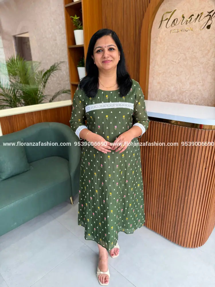 Florista Kurti in Mul Chanderi - Dark Mehandi Green (4136C) - Dark Mehandi Green / S