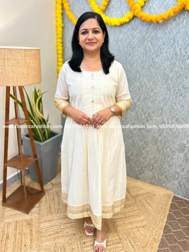 Florista Onam Special Kurti in Kora Cotton-Off-White(3889) - OFF-WHITE / L
