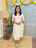 Florista Onam Special Kurti in Kora Cotton With Embroidery - (3810A) - OFF-WHITE / XS