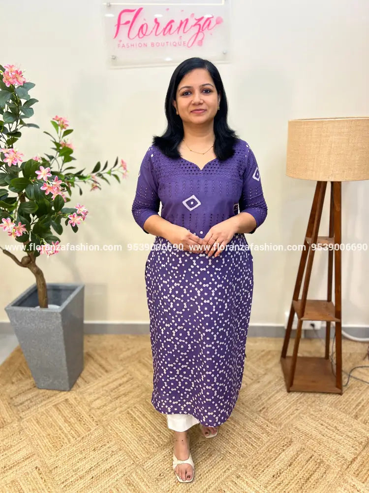 Florista Slit Kurti in Pure Cotton along with Hakoba - Dark Lavender (3978B) - Dark Lavender / XS
