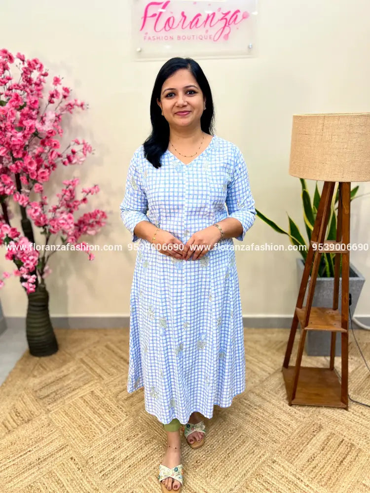Kurti In Cotton - Light sky blue(3883) - sky blue / M