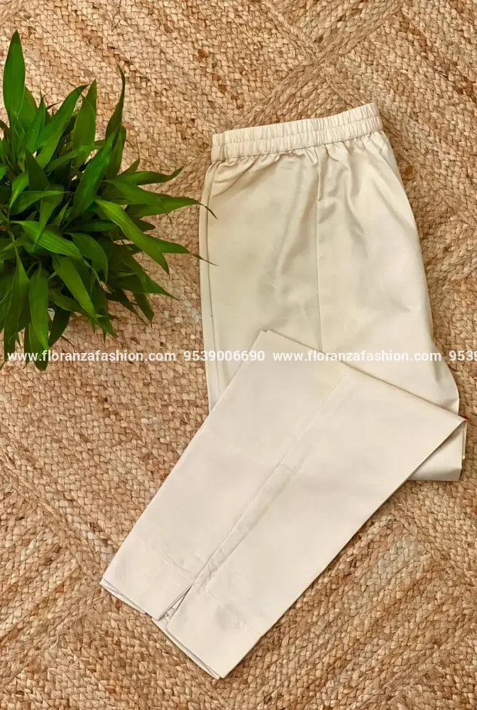 Our Own Brand Premium Bottom in Thar Laffer Cotton - 2744 - Beige / S