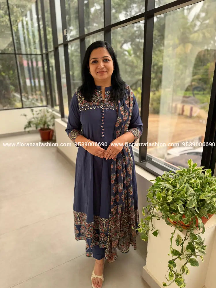 Panel Cut Anarkali 3 Piece Set In Cotton - Navy Blue (4033) - navy blue / M