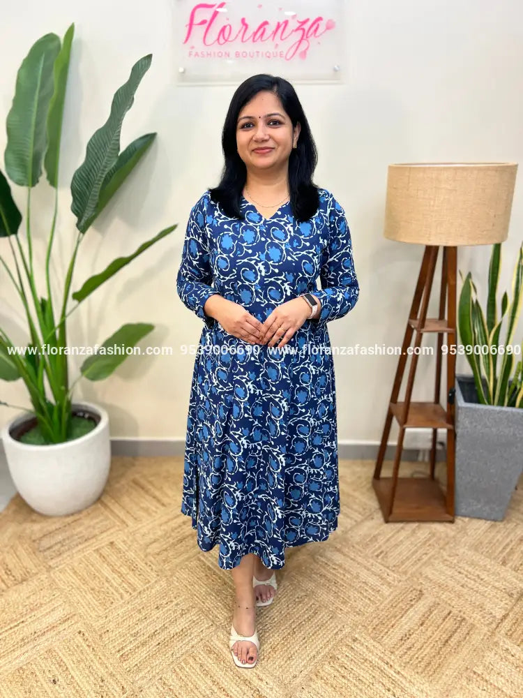 Panel Cut Anarkali in Cotton - Indigo - Indigo blue / M