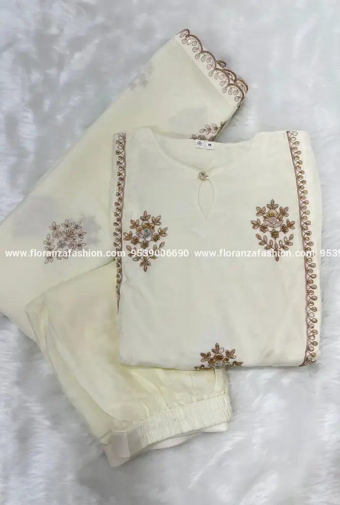 Premium 3 Piece Set In Mul-Chanderi - Creamish Off-White (3470) - OFF-WHITE / M