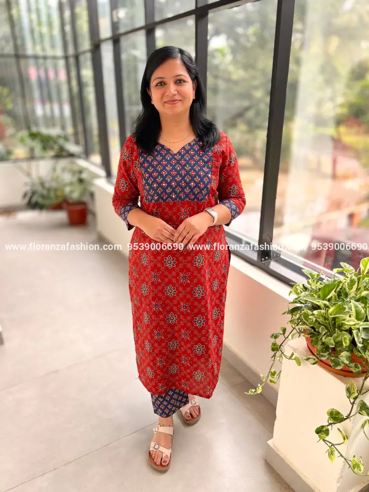 Top n Bottom Set in Printed Cotton - Brick Red n Navy Blue (3958A) - Brick Red n Navy Blue / L