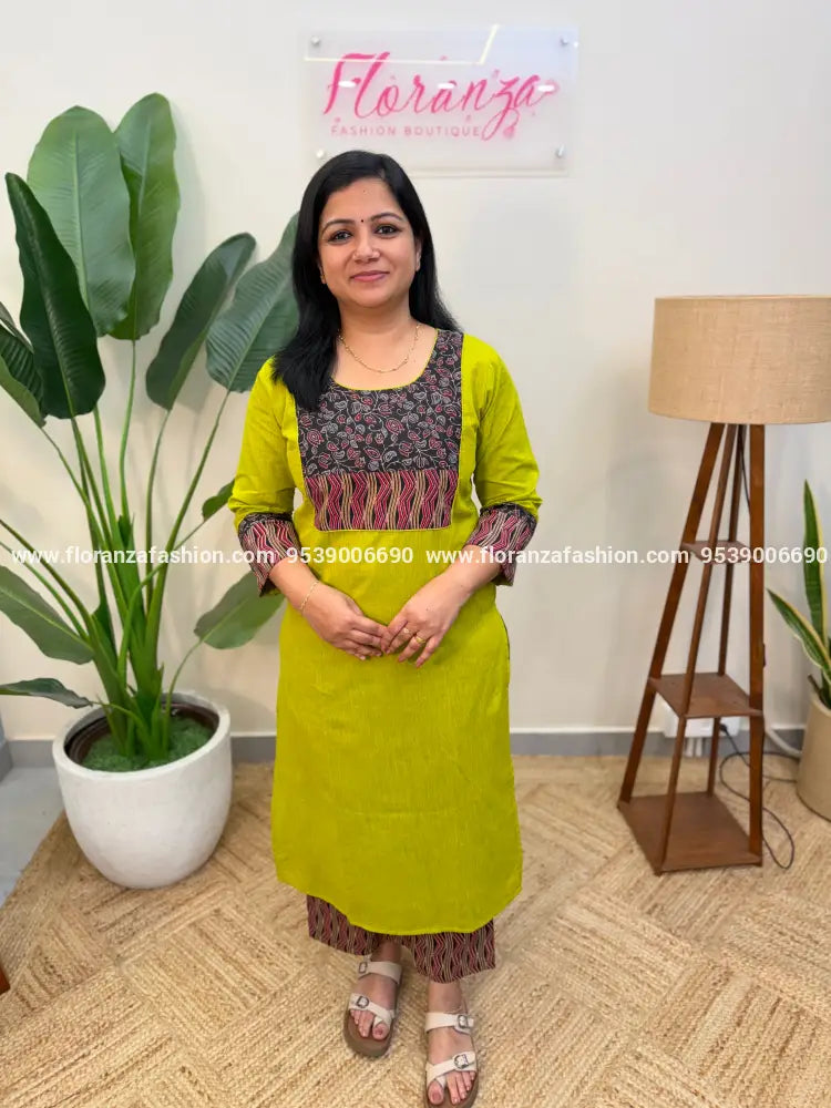 Two piece set - Bright Green (1012B) - Bright Green / L